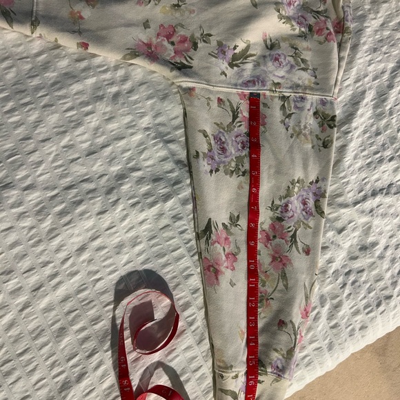 GAP X Love Shack Fancy 2 piece - Picture 10 of 10